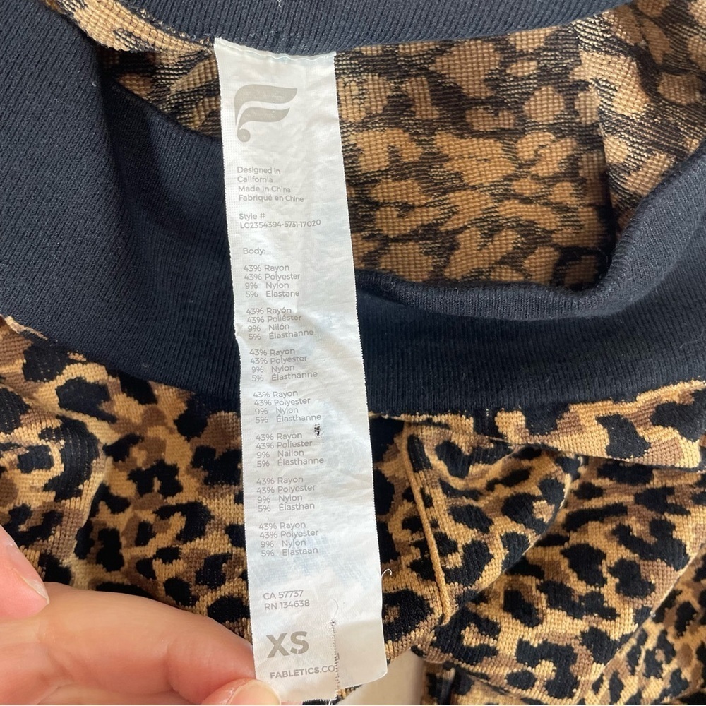 Fabletics Cloud Seamless High-Waisted Split Flare… - image 6